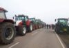 Фермерски бунт край „Промахон“: Полицията блокира тракторите на път за границата